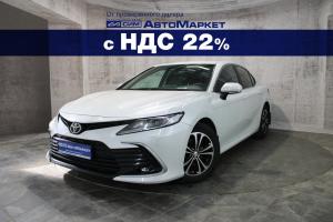 Белый Toyota Camry 2.5 AT (200 л.с.) 2021