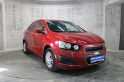Красный Chevrolet Aveo 1.6 MT (115 л.с.) 2012 фото 2