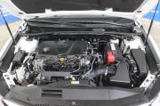 белый Toyota Camry 2.5 AT (200 л.с.) 2021 фото 10