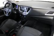 Белый Hyundai Solaris 1.6 AT (123 л.с.) 2021 фото 10