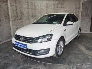 Белый Volkswagen Polo 1.6 MT (110 л.с.) 2016