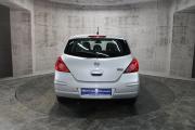Серебряный Nissan Tiida 1.8 MT (126 л.с.) 2008 фото 6