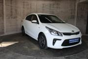 Белый Kia Rio 1.6 AT (123 л.с.) 2019 фото 2