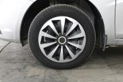 Серебряный Lada (ВАЗ) Vesta SW 1.6 MT (106 л.с.) 2020 фото 13