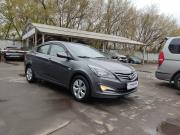 серый Hyundai Solaris 1.4 AT (107 л.с.) 2016 фото 18