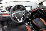 Оранжевый Lada (ВАЗ) Vesta SW Cross 1.6 MT (106 л.с.) 2019 фото 9