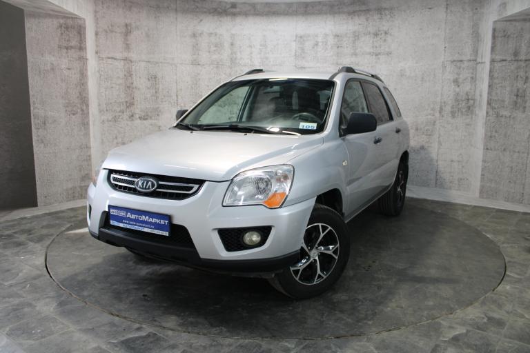 Серебряный Kia Sportage 2.0 MT (141 л.с.) 2010