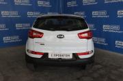белый Kia Sportage 2.0 AT (150 л.с.) 2013 фото 6