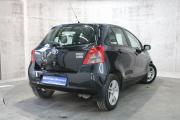 Черный Toyota Yaris 1.3 MT (87 л.с.) 2007 фото 5