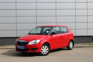 Красный Skoda Fabia 1.2 MT (70 л.с.) 2013