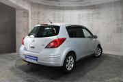 Серебряный Nissan Tiida 1.8 MT (126 л.с.) 2008 фото 5