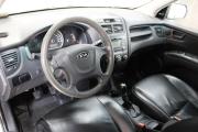 Серебряный Kia Sportage 2.0 MT (141 л.с.) 2010 фото 9