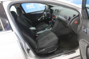 серебряный Ford Mondeo 2.0d AT (140 л.с.) 2010 фото 11