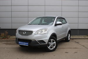 Серебряный SsangYong Actyon 2.0 MT (149 л.с.) 4WD 2013