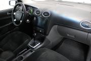 Черный Ford Focus 1.6 AT (100 л.с.) 2005 фото 10