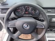 белый Skoda Octavia 1.2 MT (105 л.с.) 2013 фото 15