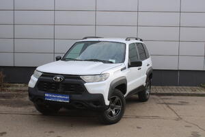 Белый Lada (ВАЗ) Niva Travel 1.7 MT (80 л.с.) 4WD 2023