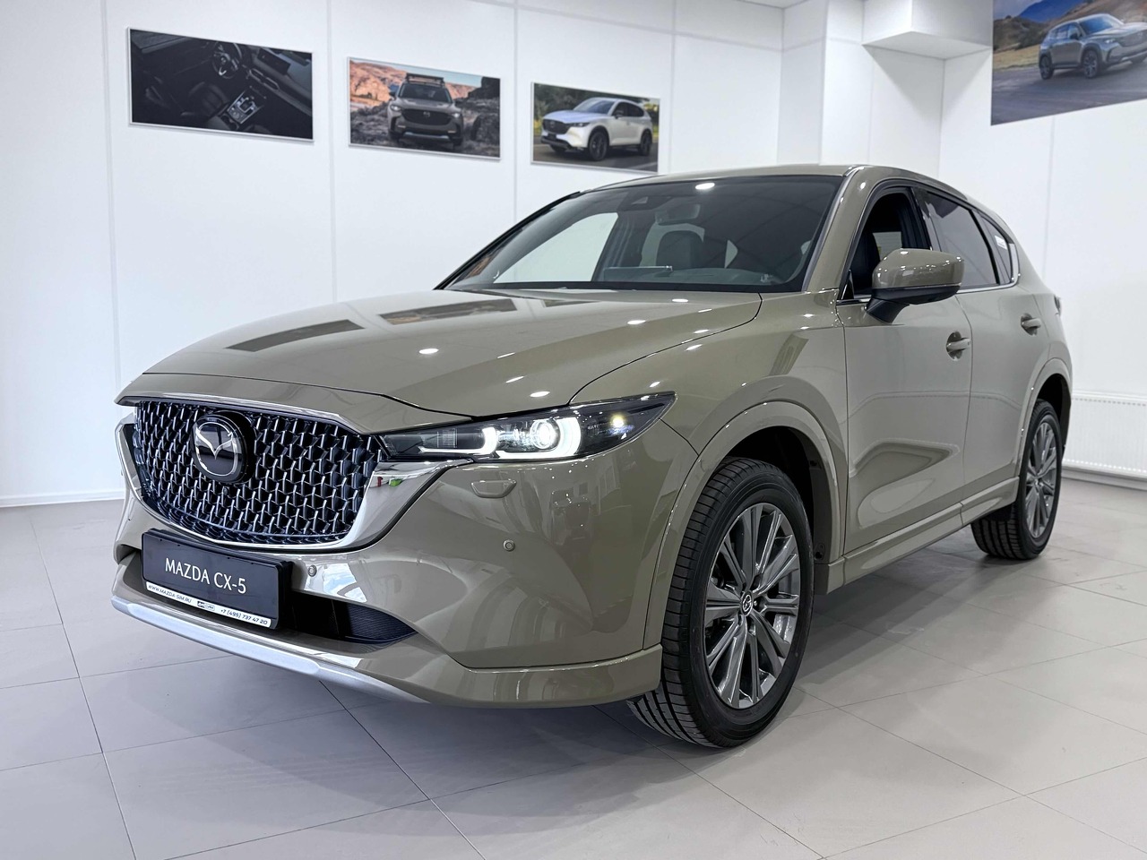 желтый Mazda CX-5 2.0 AT (150 л.с.) 4WD 2025