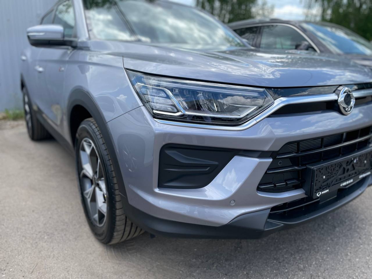 бежевый KGM Korando 1.5 AT (163 л.с.) 4WD 2025