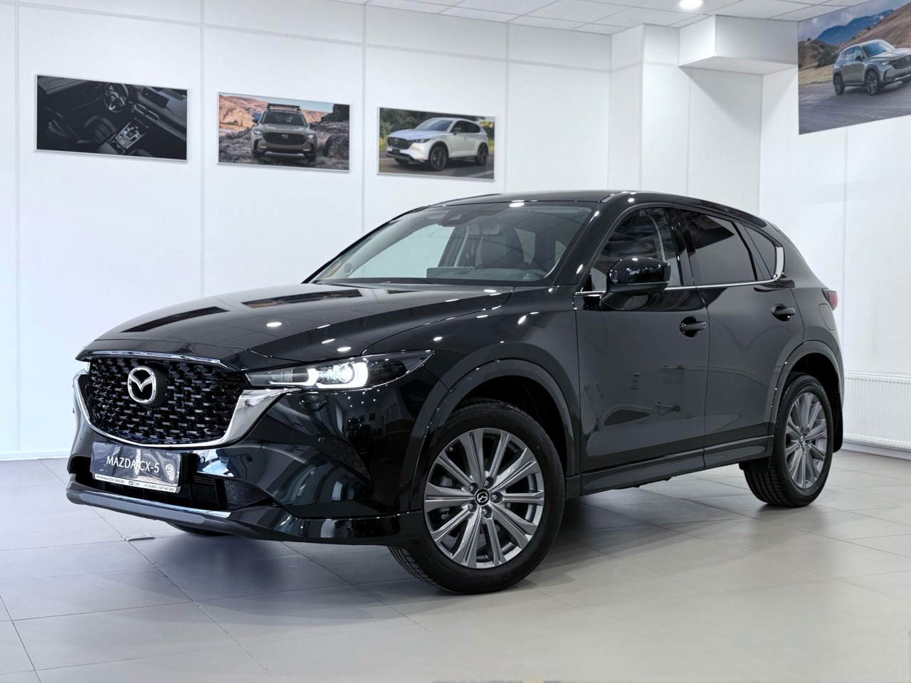 черный Mazda CX-5 2.0 AT (150 л.с.) 4WD 2025