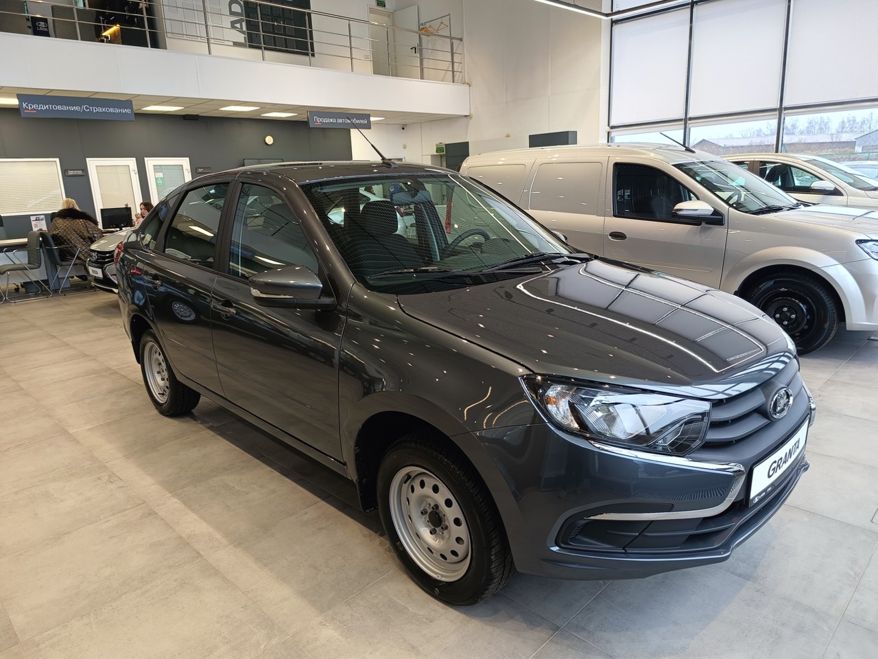 серый Lada (ВАЗ) Granta 1.6 MT (90 л.с.) 2025