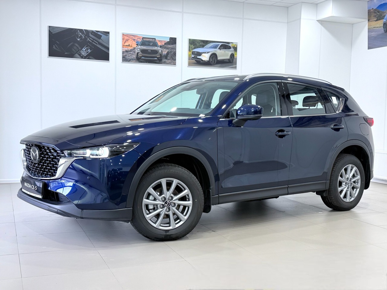 Синий Mazda CX-5 2.0 AT (155 л.с.) 2025
