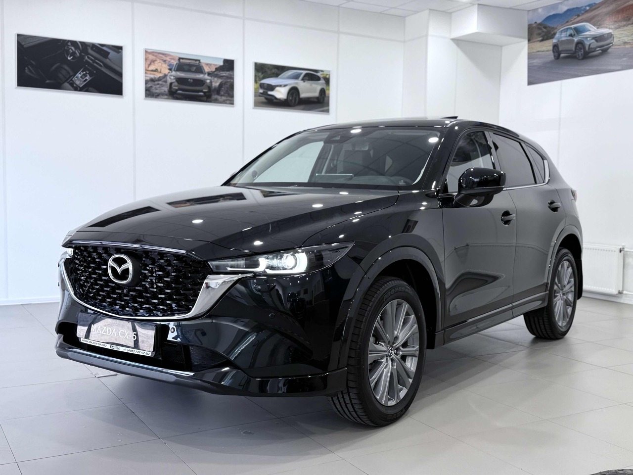 черный Mazda CX-5 2.0 AT (150 л.с.) 4WD 2025