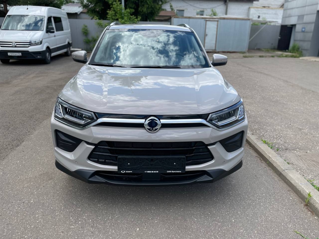 Бежевый KGM Korando 1.5 AT (163 л.с.) 4WD 2025