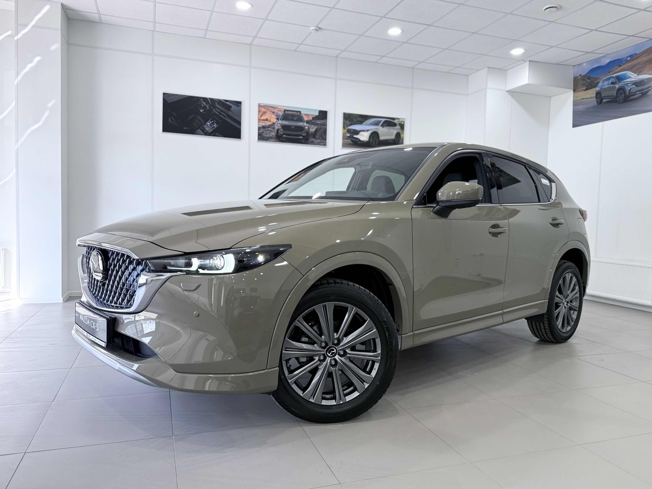серый Mazda CX-5 2.0 AT (150 л.с.) 4WD 2025