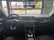 черный Kia Seltos 1.5 CVT (115 л.с.) 2026 фото 6