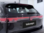 черный Volkswagen Tiguan 2.0 AMT (220 л.с.) 4WD 2026 фото 6