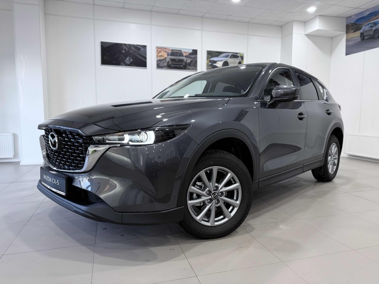 серый Mazda CX-5 2.0 AT (155 л.с.) 2025