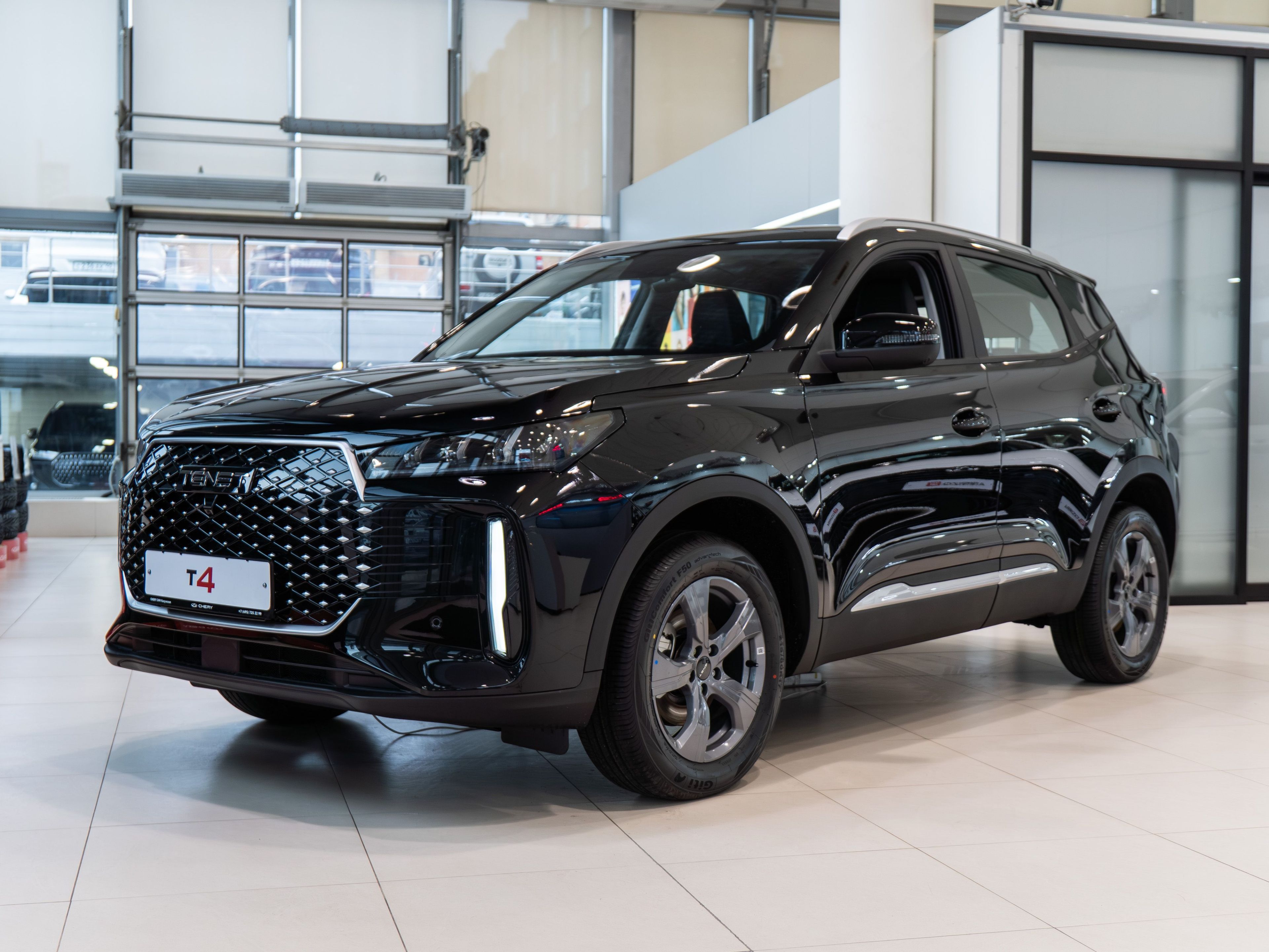 Черный TENET T4 1.5 AMT (147 л.с.) 4WD 2025