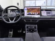 белый Volkswagen Tiguan L Pro 2.0 AMT (220 л.с.) 4WD 2026 фото 19