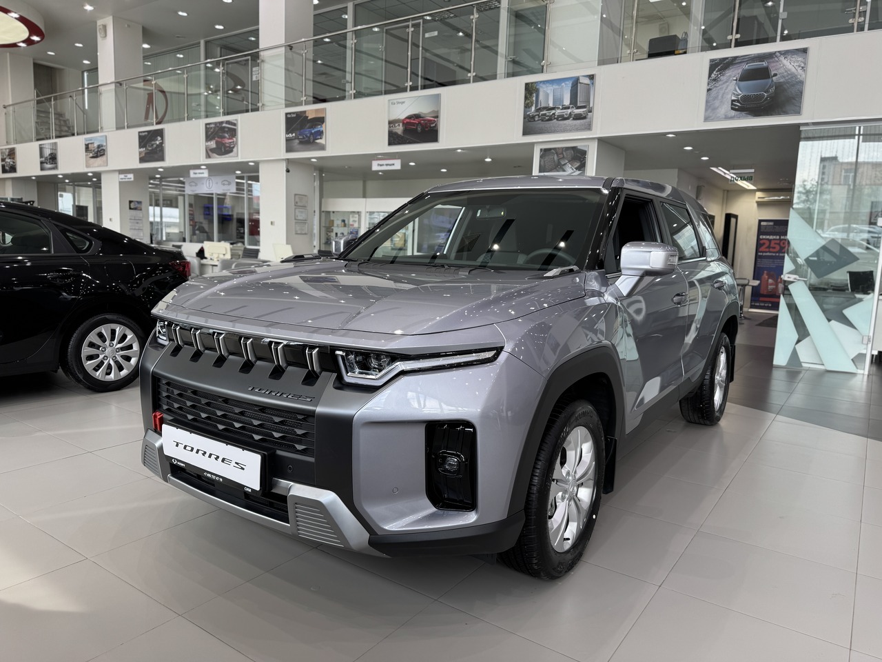 серый KGM Torres 1.5 AT (163 л.с.) 2025