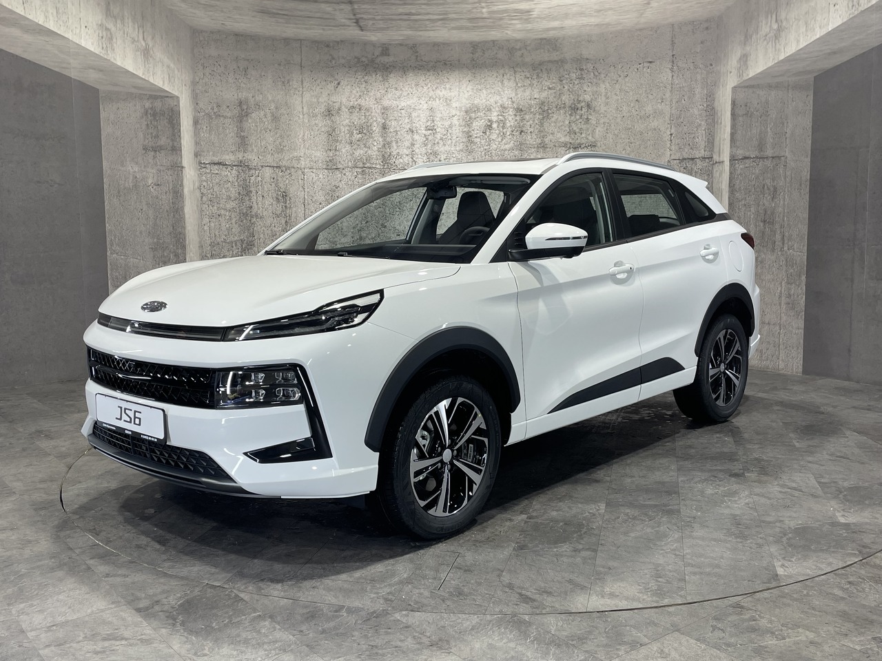 белый JAC JS6 1.5 AMT (174 л.с.) 2024