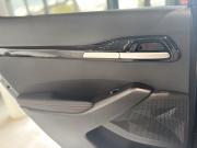 черный Kia Seltos 1.5 CVT (115 л.с.) 2026 фото 17