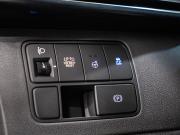 черный Hyundai Staria 1.6hyb AT (245 л.с.) 2026 фото 16