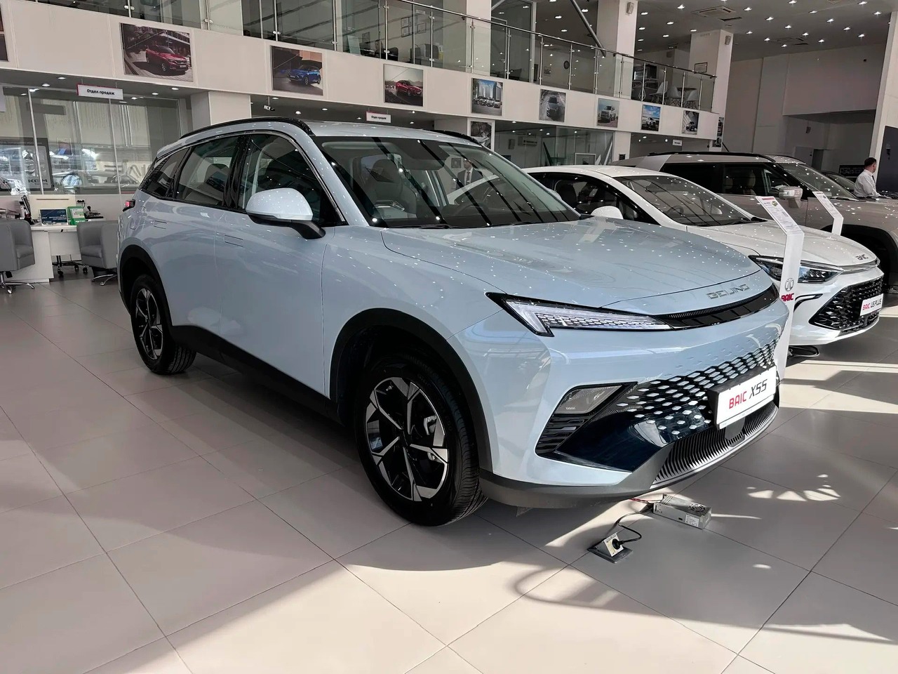 Серый BAIC X55 1.5 AMT (177 л.с.) 2025