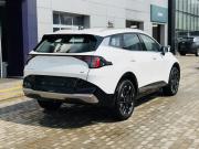 Белый Kia Sportage 2.0 AT (150 л.с.) 4WD 2026 фото 6