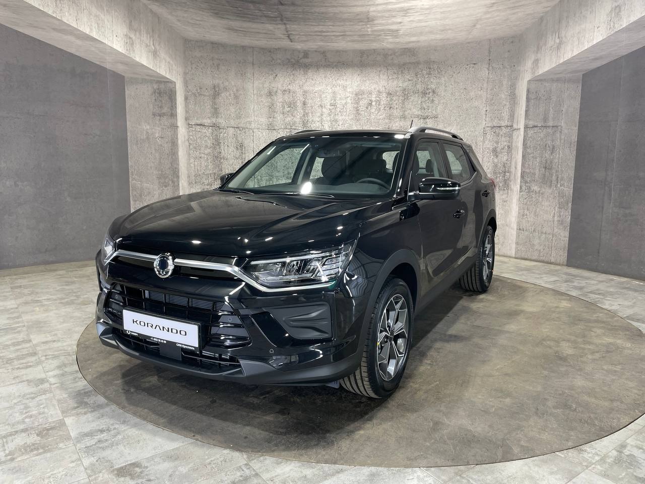 черный KGM Korando 1.5 AT (163 л.с.) 4WD 2025
