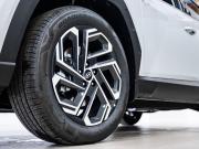 серебряный Hyundai Tucson 2.0 AT (150 л.с.) 4WD 2026 фото 7