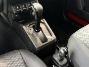 желтый Suzuki Jimny 1.5 AT (102 л.с.) 4WD 2025 фото 10